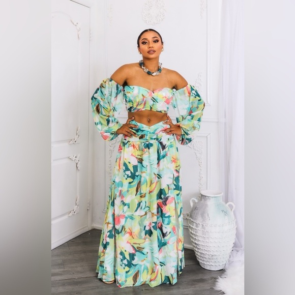 Dresses & Skirts - Floral Maxi Skirt Set